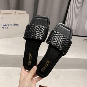 Dép Nữ Quai Ngang Đan Chéo, Mũi Vuông Thời Trang - GN16