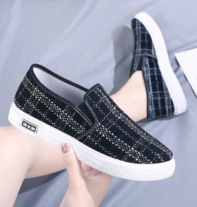 Giày Lười Vải Nữ Giản Dị Phù Hợp Mọi Lứa Tuổi GN36